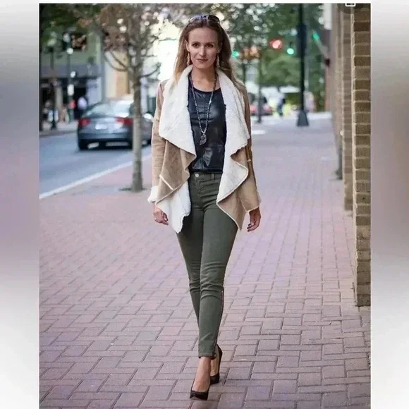 B Hip by Me Jane faux‎ suede shearling waterfall jacket Sz M - Picture 5 of 10